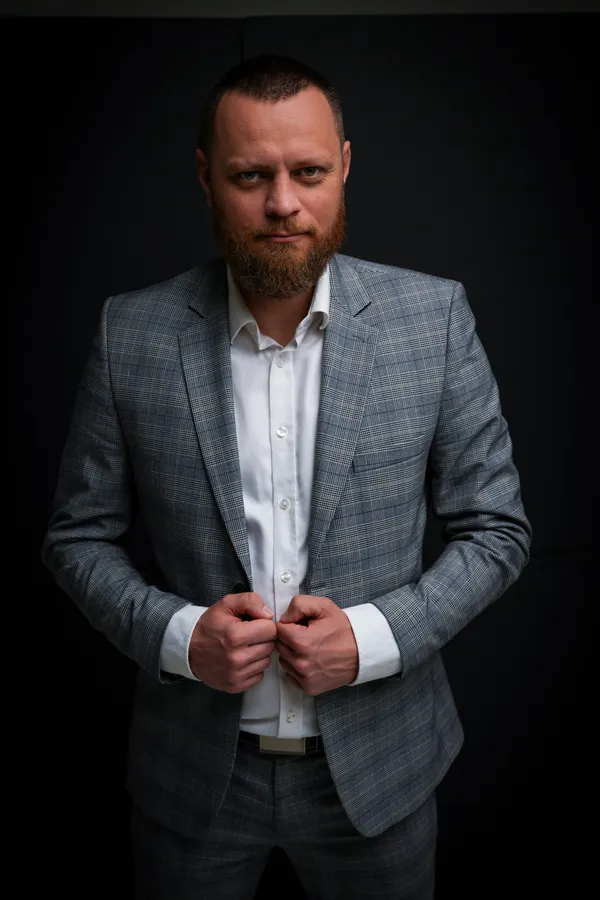 Jacek Czekaj — twórca modelu Przed Chwilą